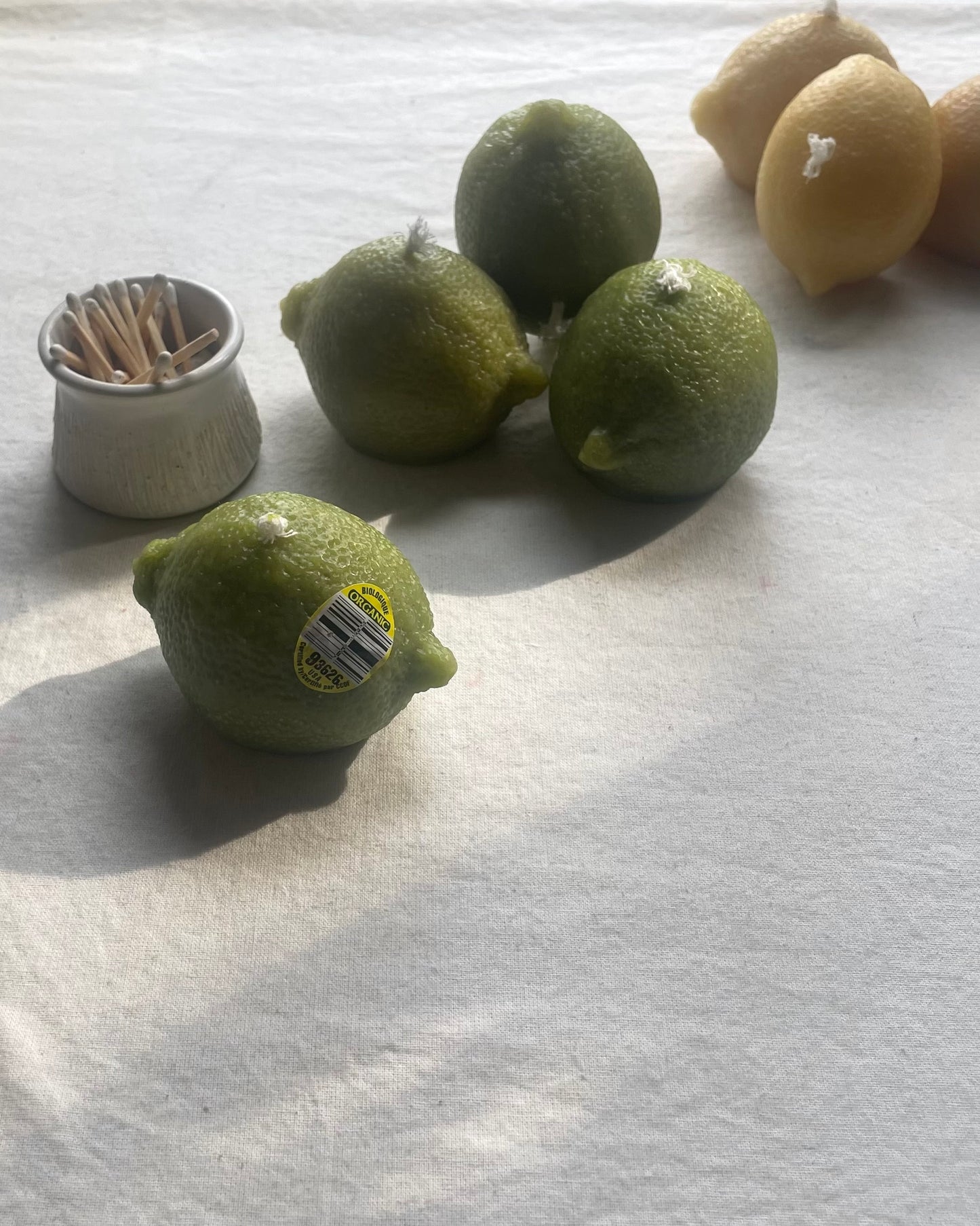 Lime - beeswax candle, fruit candle - green, candle, beeswax, lime