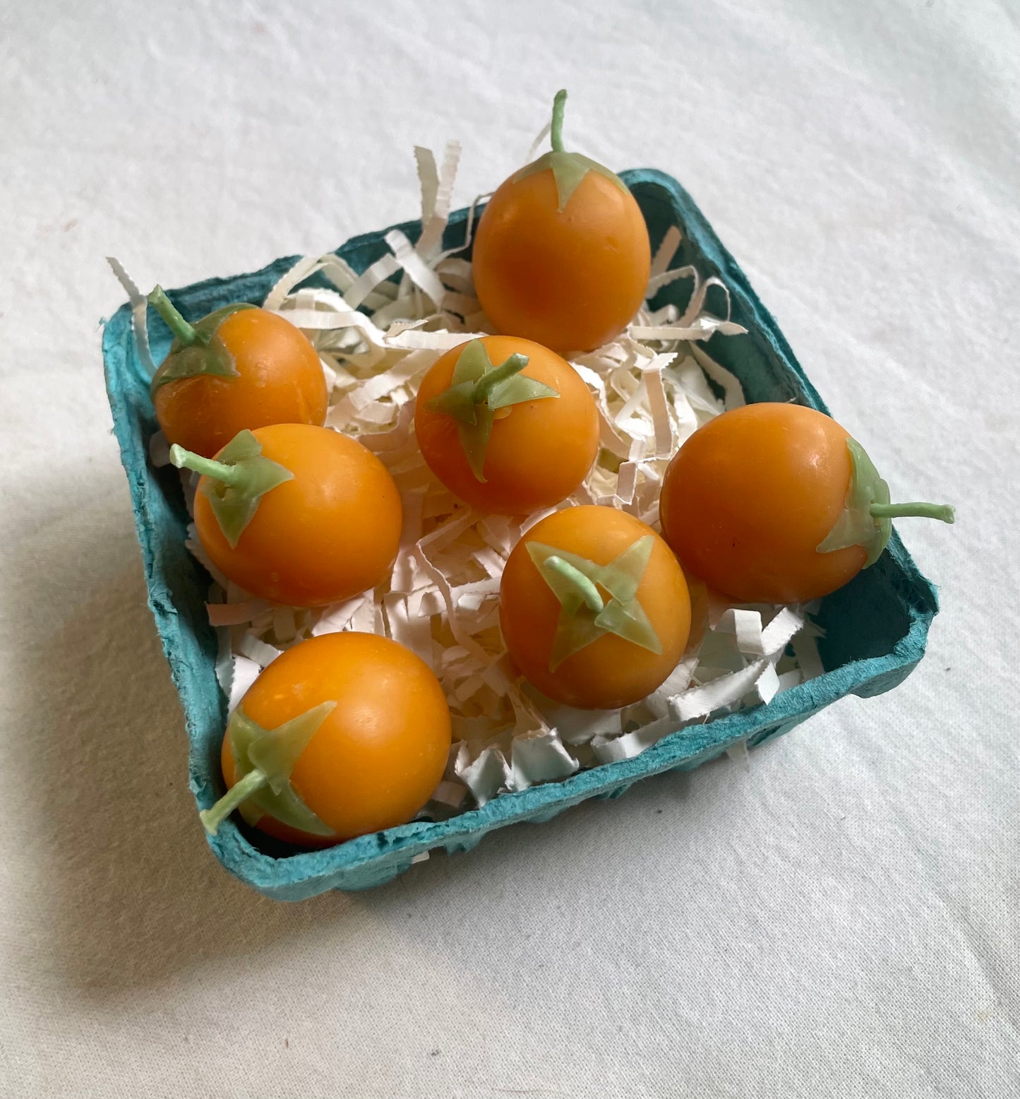 Green Pepper Candle in 100% Beeswax- Pepper, Vegetable, Fruit Candle - Food Candle
