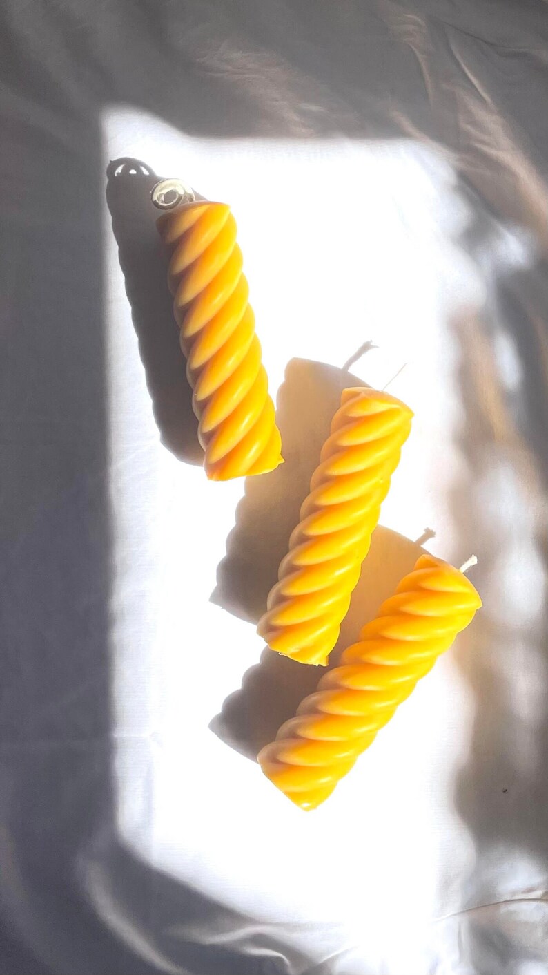 Spiral Candle - Pillar / Pure Beeswax Pillar / Twist Candle, Candle, Beeswax