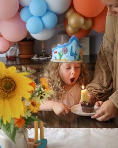 Cake Candle - Birthday Number Candle in 100% Beeswax // Custom Birthday Candles, Number Candles 0, 1, 2, 3, 4, 5, 6, 7, 8 and 9, Eco Friendly, Non Toxic