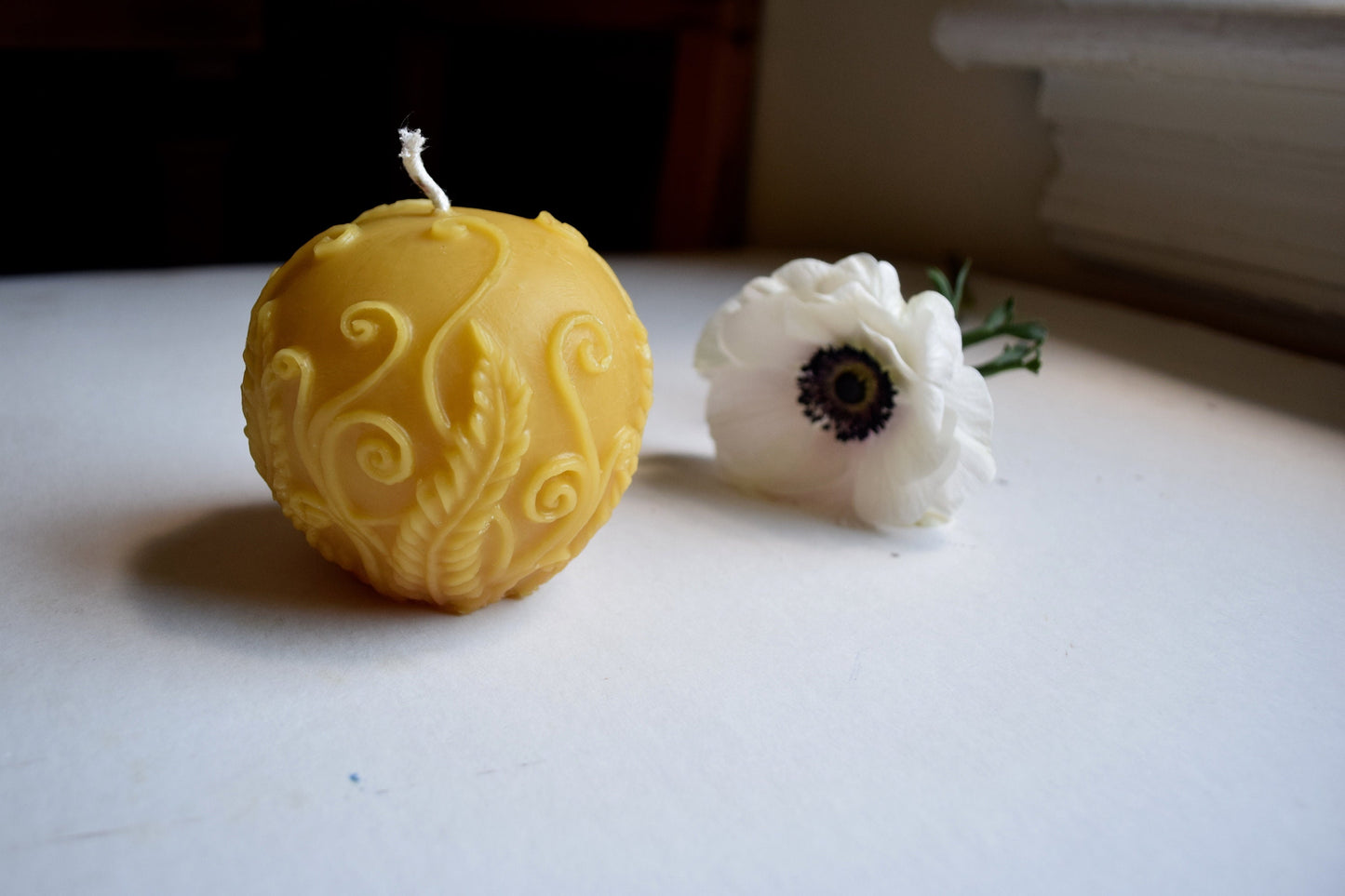 Beeswax Candle - Fern Sphere // Beeswax, Eco Friendly, Handcrafted in Canada, Candle