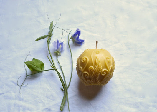 Beeswax Candle - Fern Sphere // Beeswax, Eco Friendly, Handcrafted in Canada, Candle