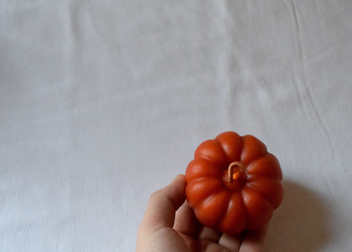 Pumpkin // Beeswax Candle PUMPKIN / Halloween, Candle, Beeswax, Orange, Autumn, Thanksgiving