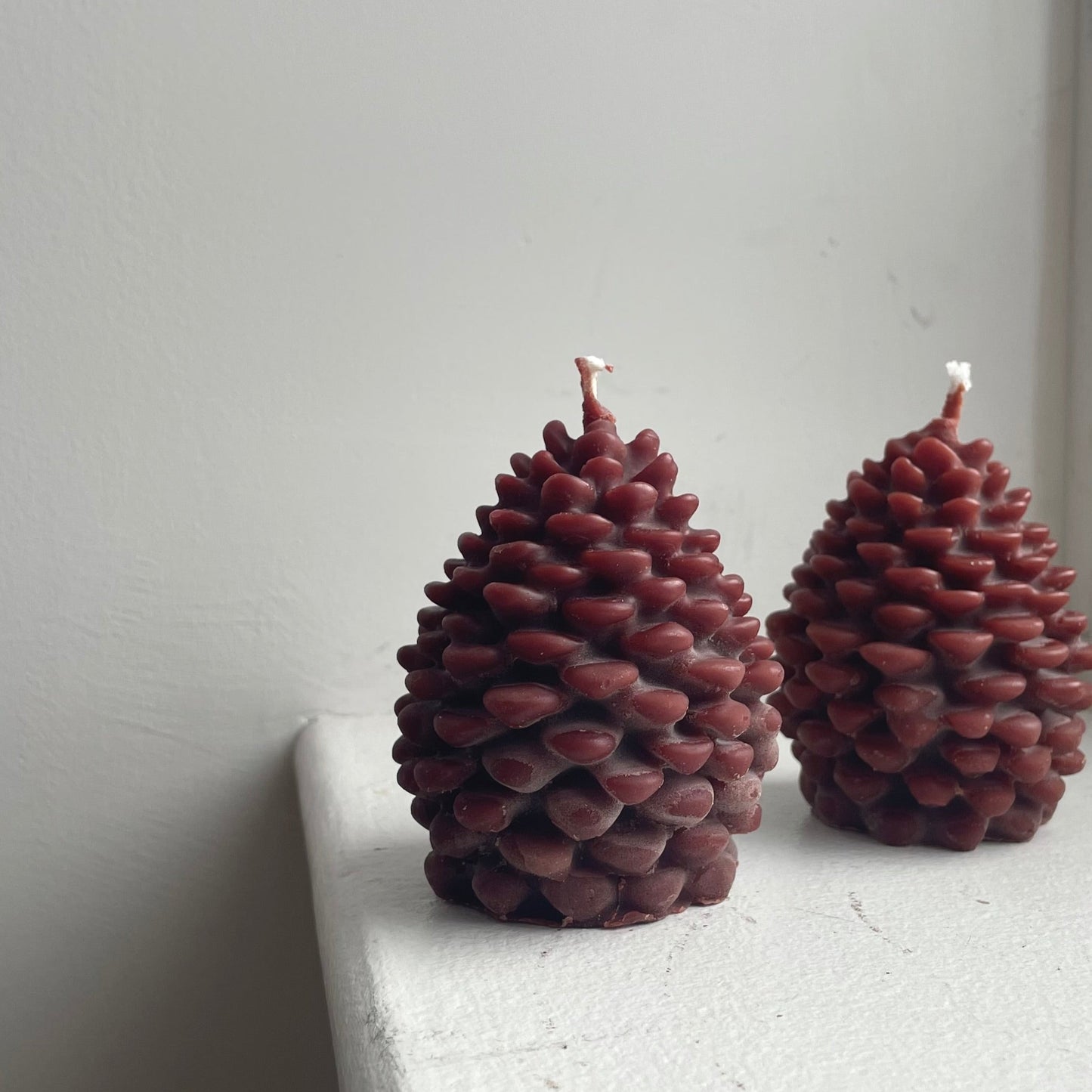 Beeswax Pinecone Candle in Rust Brown / Woodland, Pinecone, Candle, Forest Candle