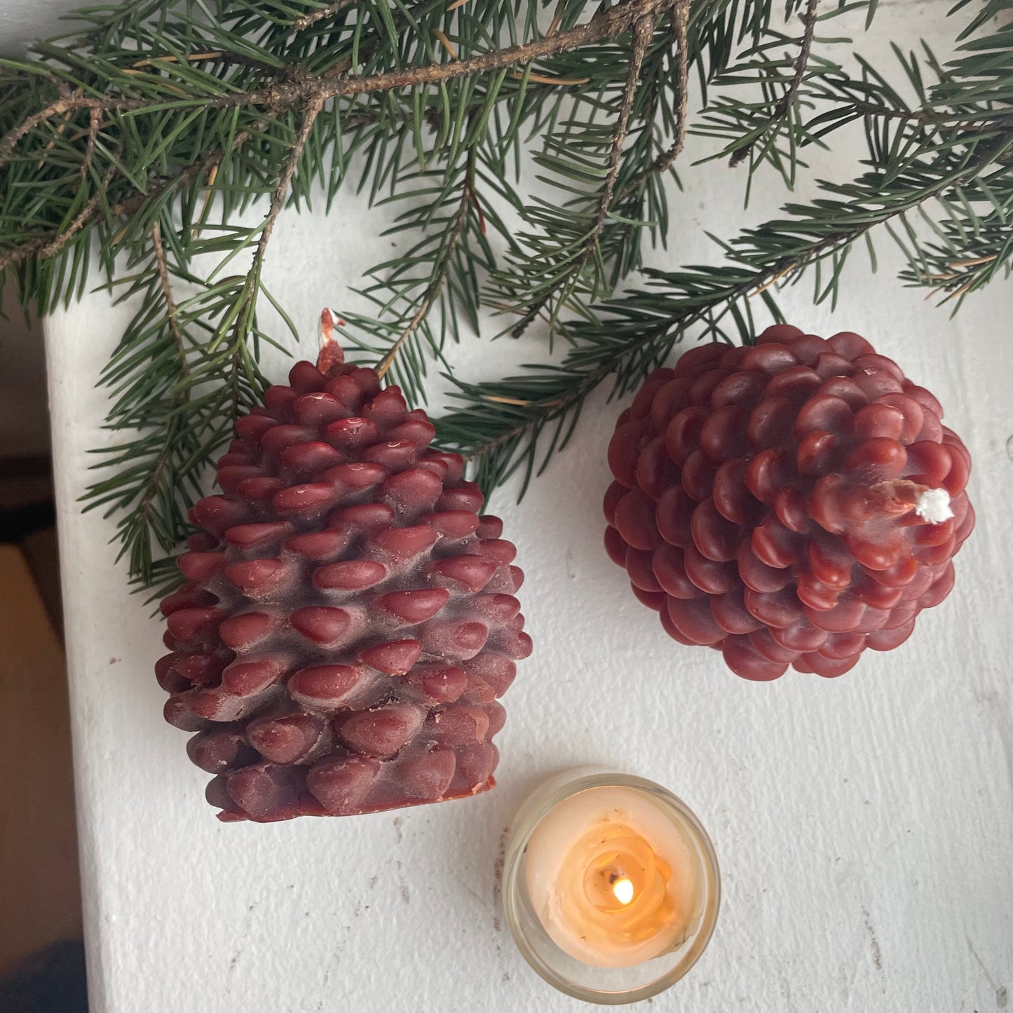 Beeswax Pinecone Candle in Rust Brown / Woodland, Pinecone, Candle, Forest Candle