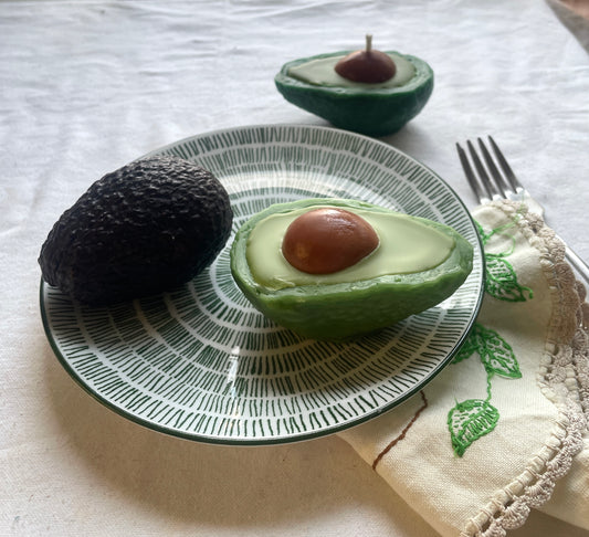 Avocado Candle in 100% Beeswax- Avocado, Fruit, Beeswax Candle - Food Candle