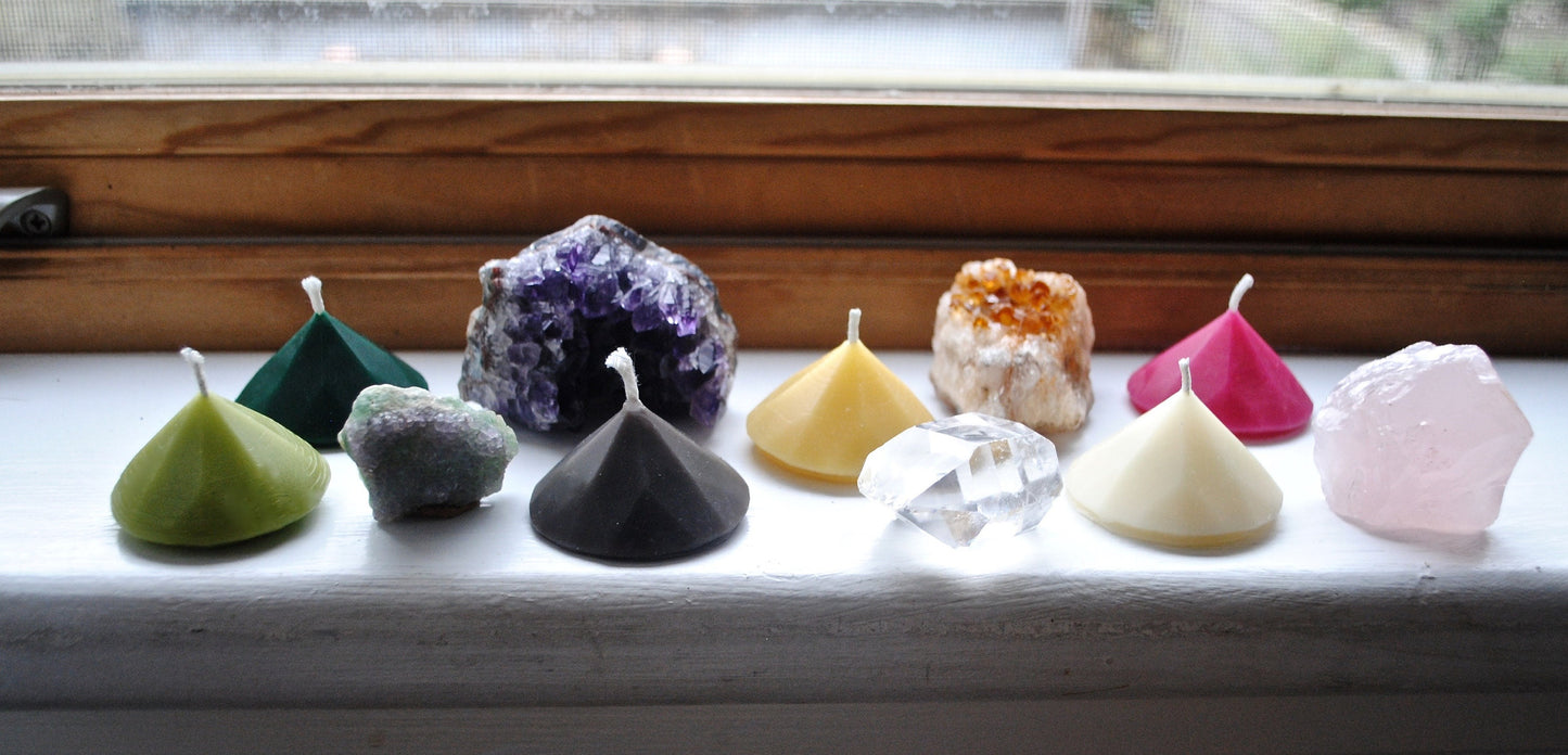 Beeswax Crystal Candles set of 6 / Crystals, Candles, Beeswax Candles, Beeswax, Eco Friendly, Faceted Candles