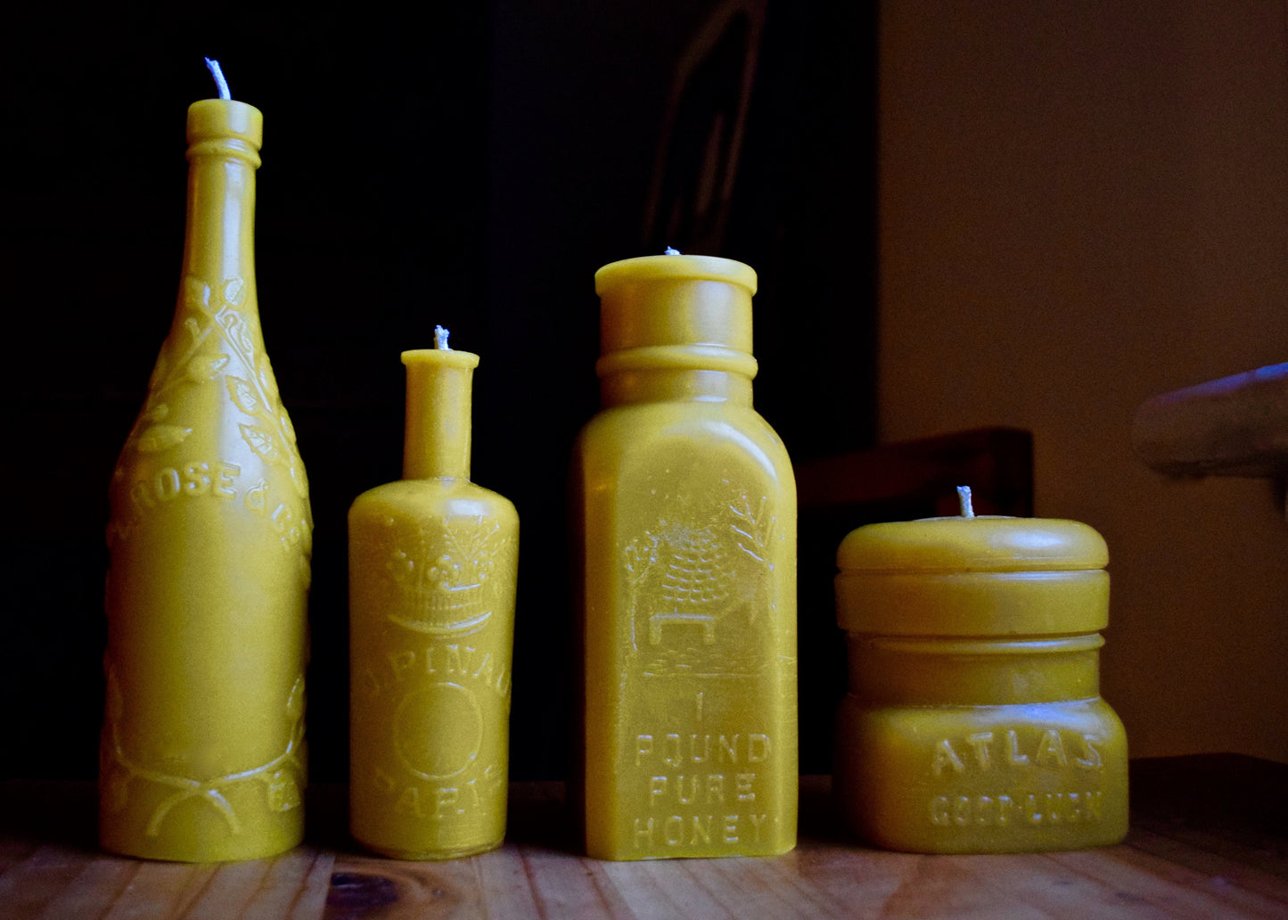 Beeswax Candle, Antique Honey Bottle - Bottle Candle in Pure 100% Beeswax // Beeswax, Candle